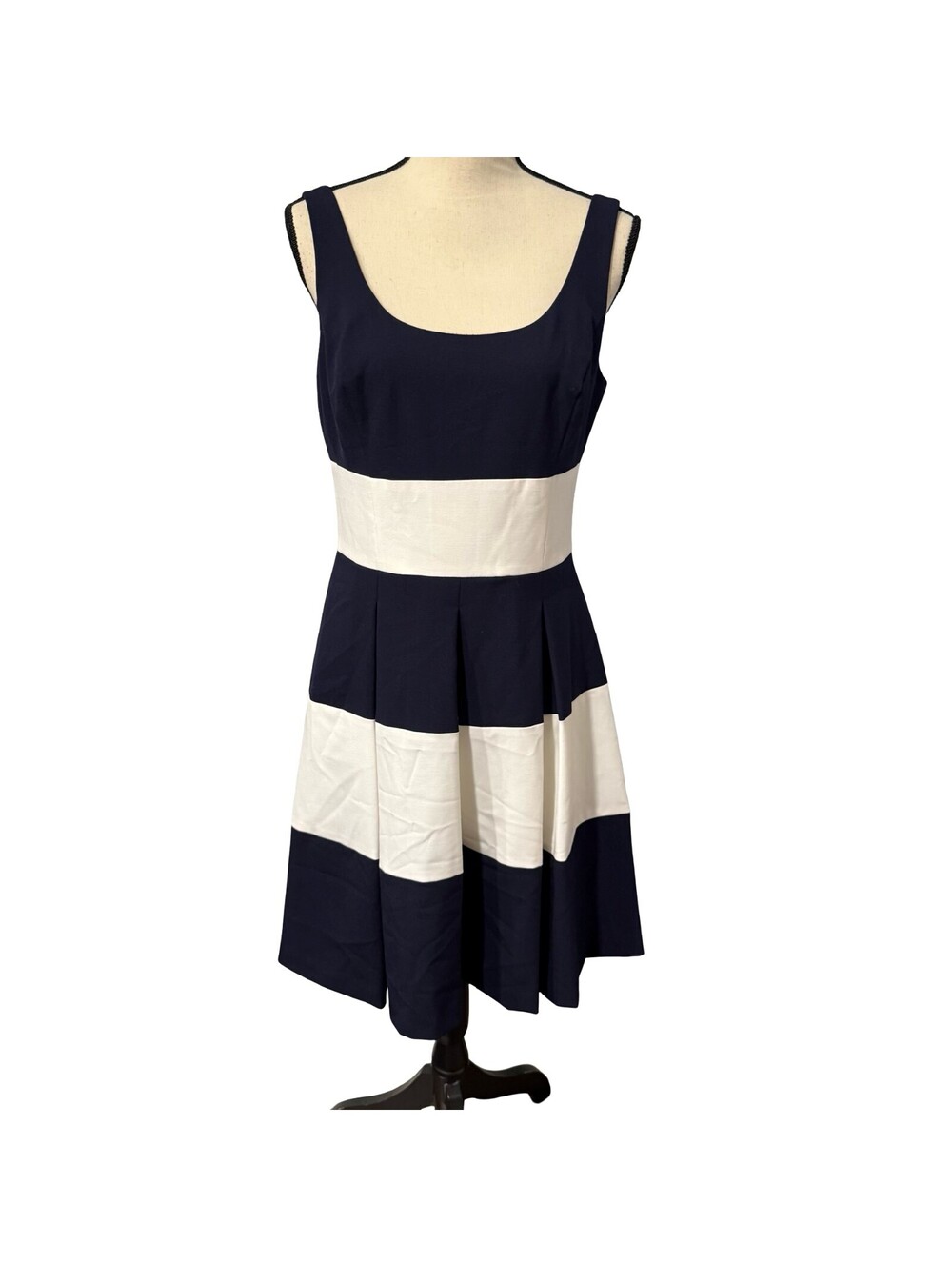 Lauren Ralph Lauren Blue & Cream Sleeveless Striped Dress - Size 8